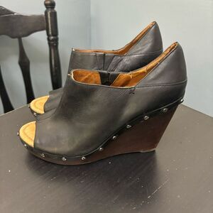 Dr. Scholl's Original Collection Peep Toe Wedge Heel Shoes Leather Upper Studded